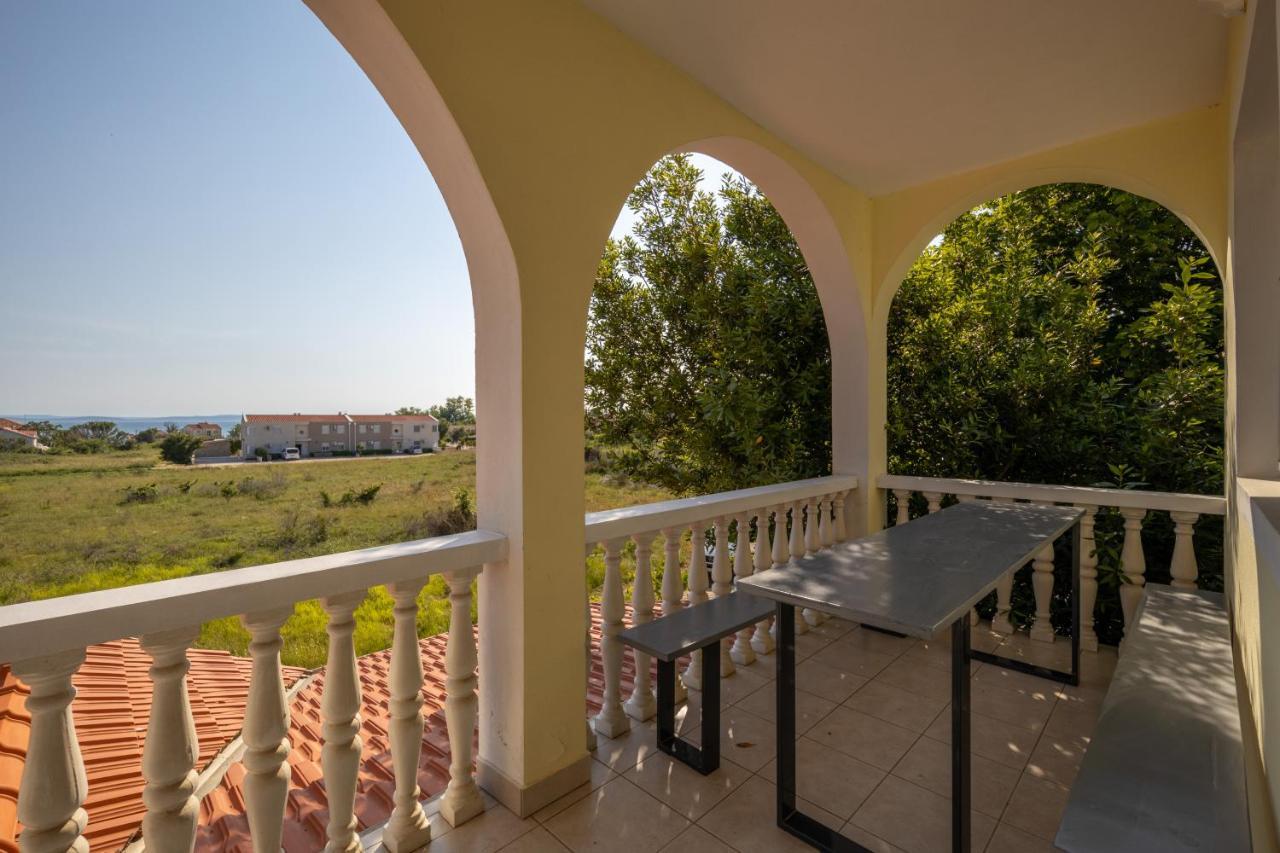 Apartments Jasna Привлака Екстер'єр фото