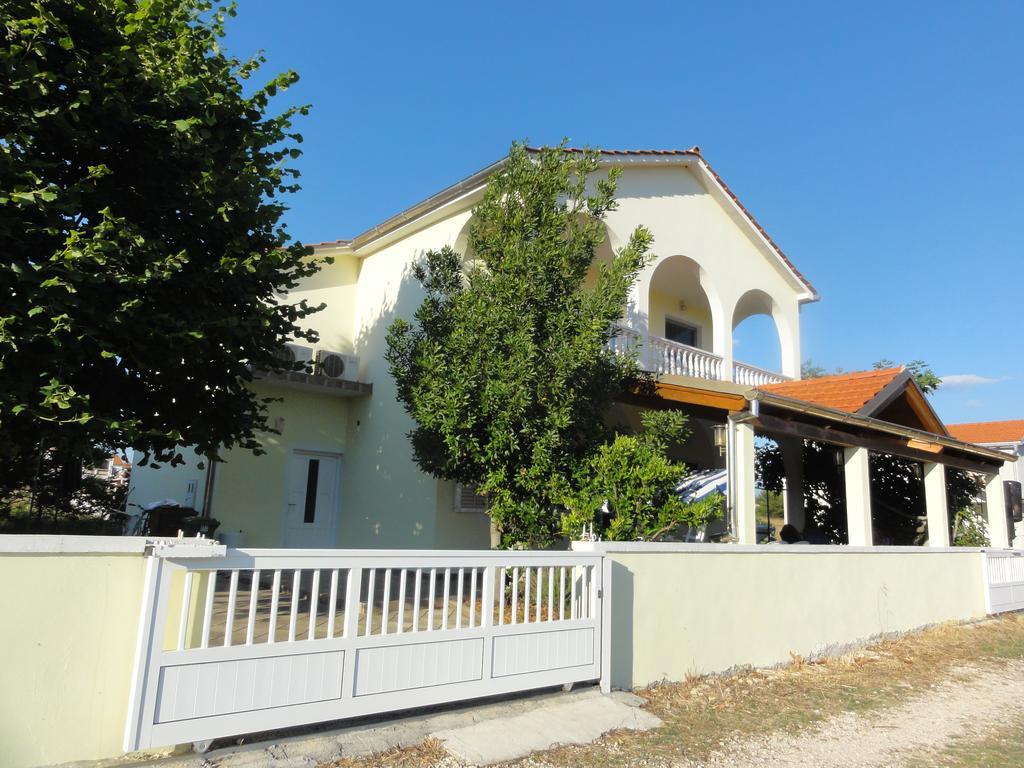 Apartments Jasna Привлака Екстер'єр фото